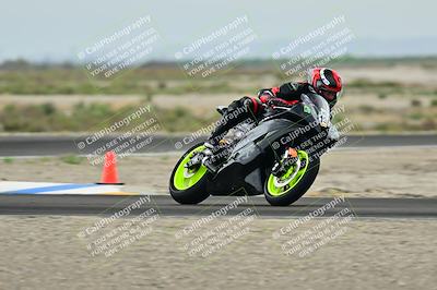 media/Apr-18-2025-TrackDaz (Fri) [[45f5874c44]]/C Group/Session 1 (Turn 7)/